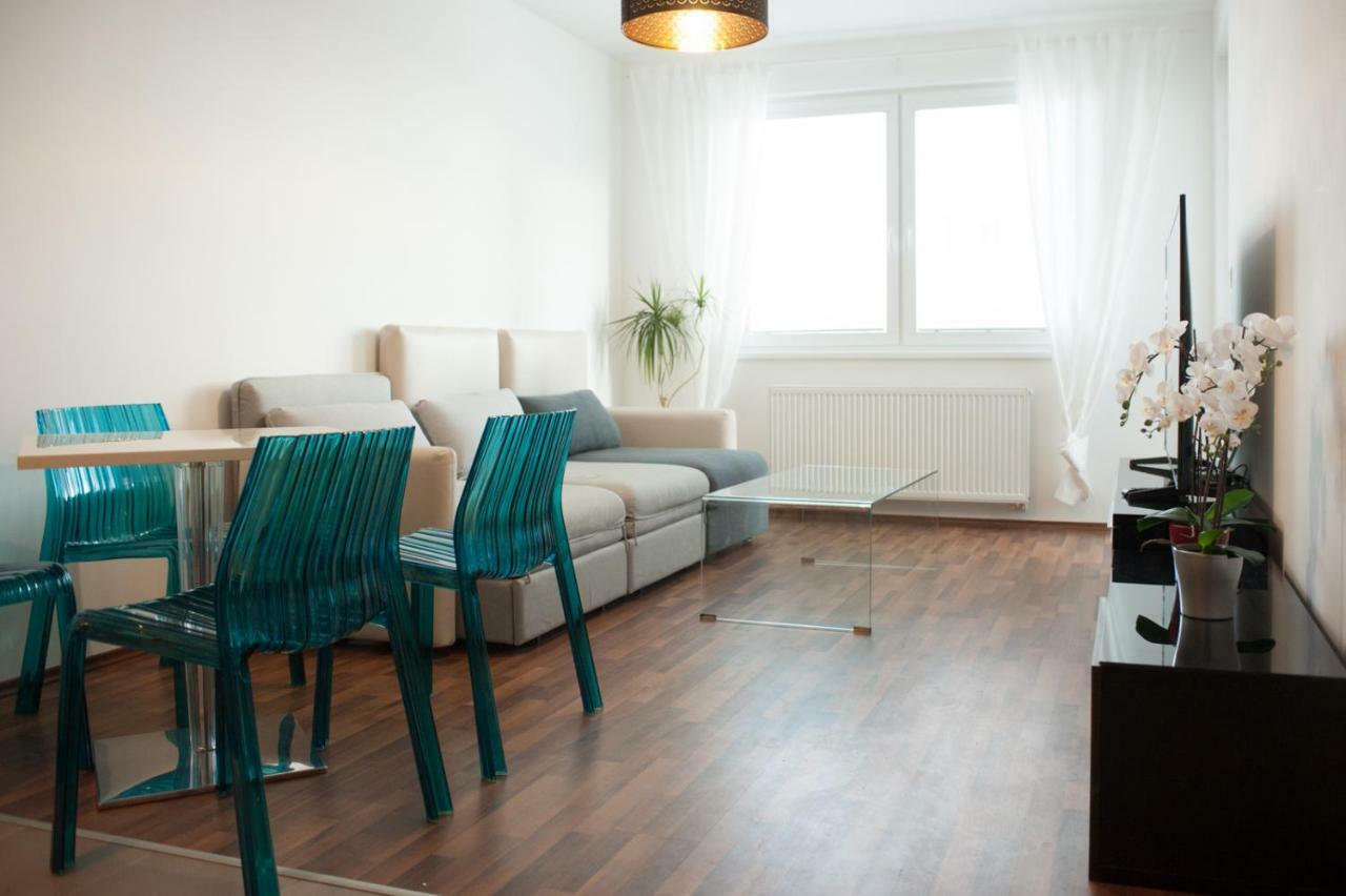 After Eight Apartment Bratislava Exterior photo
